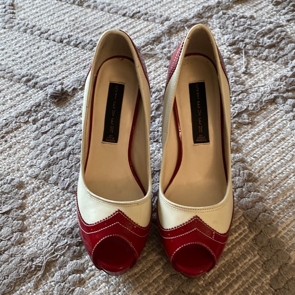 Retro Steven by Steve Madden size 6 - Picture 2 of 5